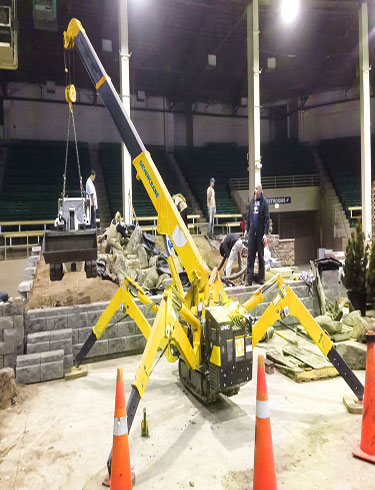 Advantages of Mini Crawler Crane