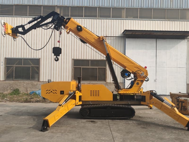 SEVENCRANE- spider crane with suction cup